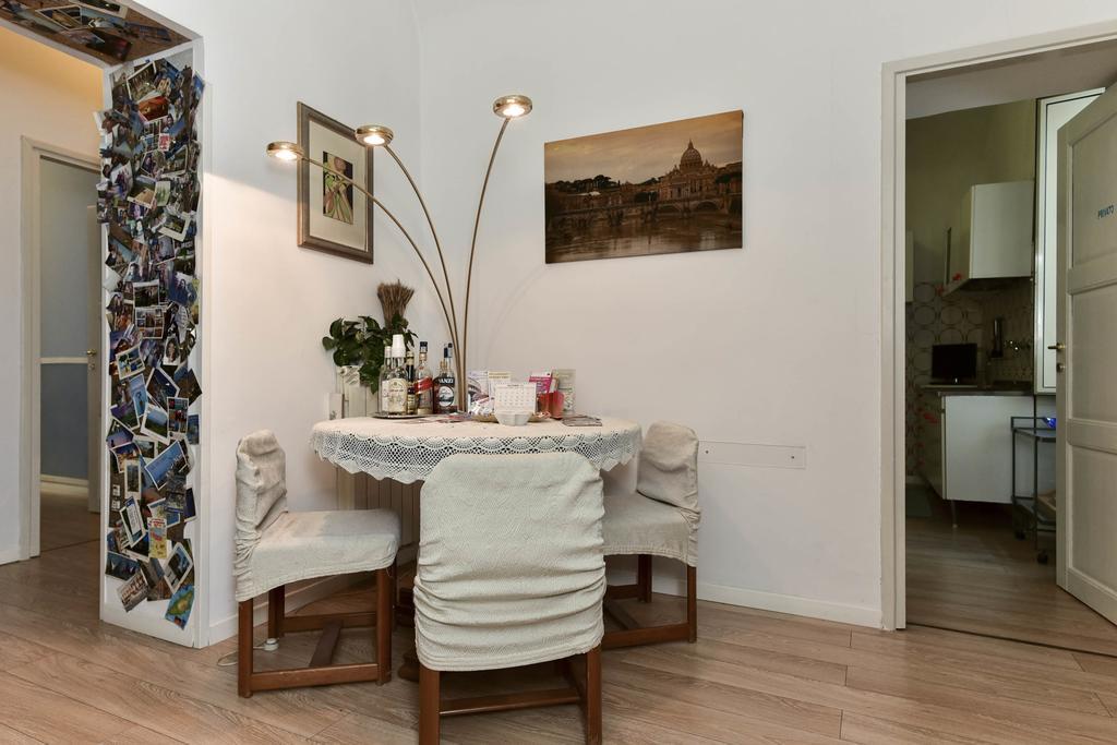 Nicole Rooms Рим Екстер'єр фото